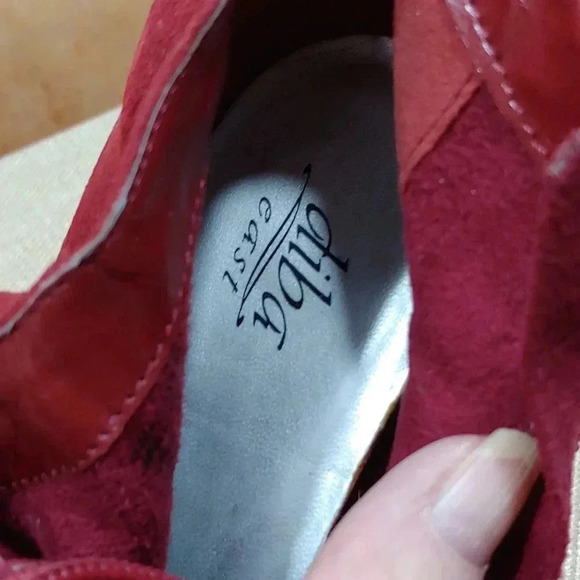 Platform ankle booties - Picture 3 of 7